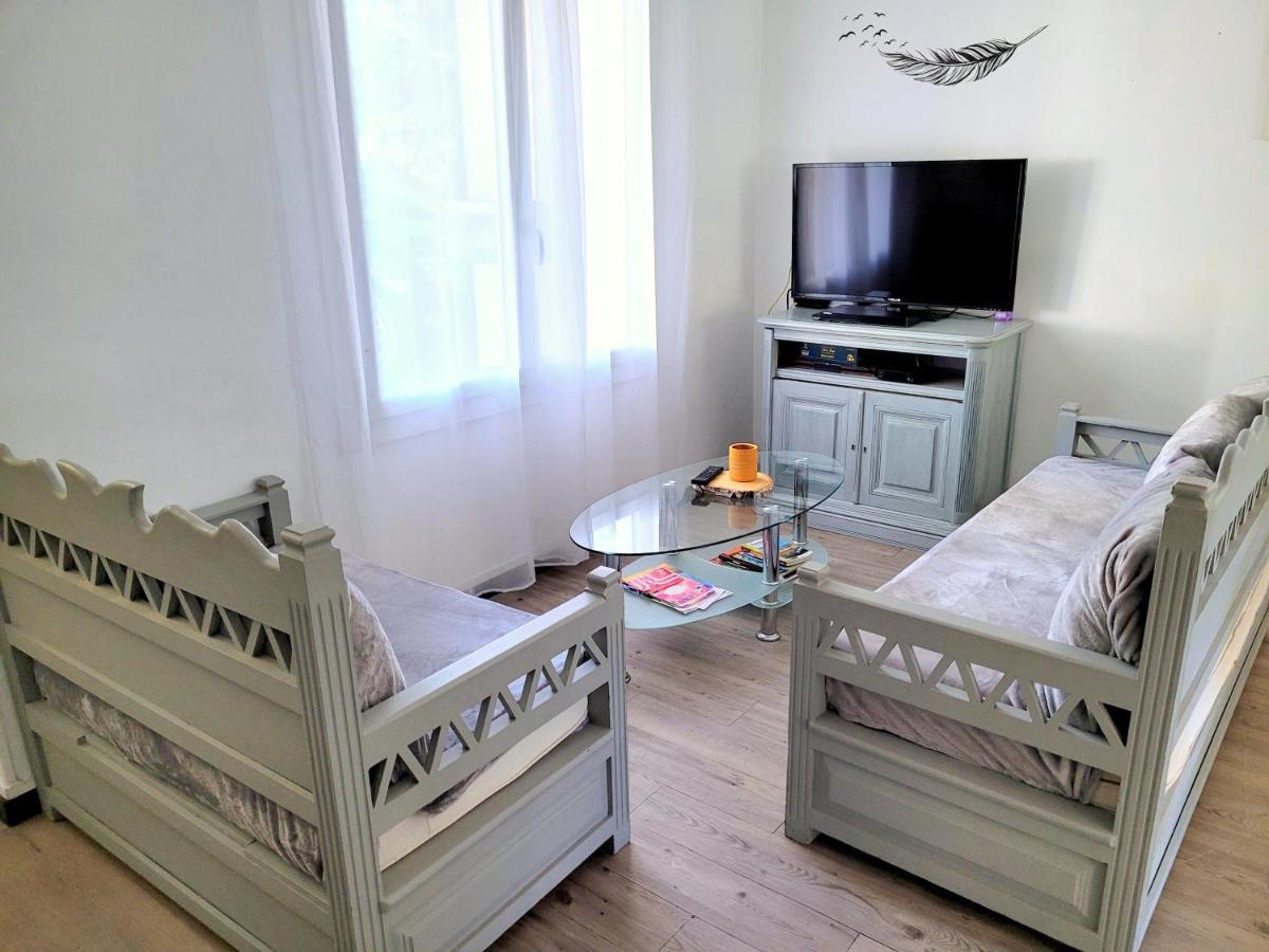 Villa Avec Piscine A Бордо Экстерьер фото
